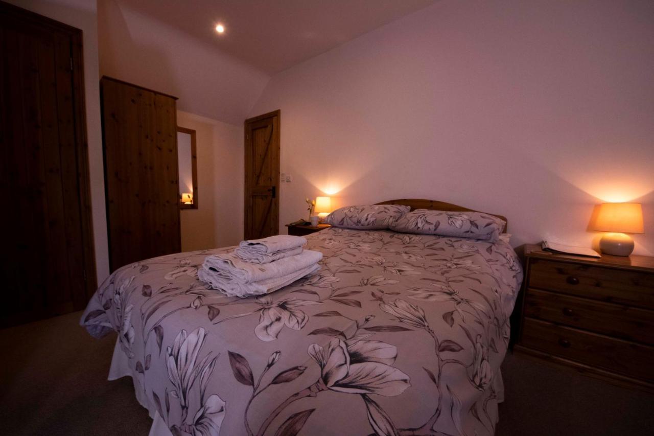 Bed and Breakfast Polhilsa Farm Callington Экстерьер фото